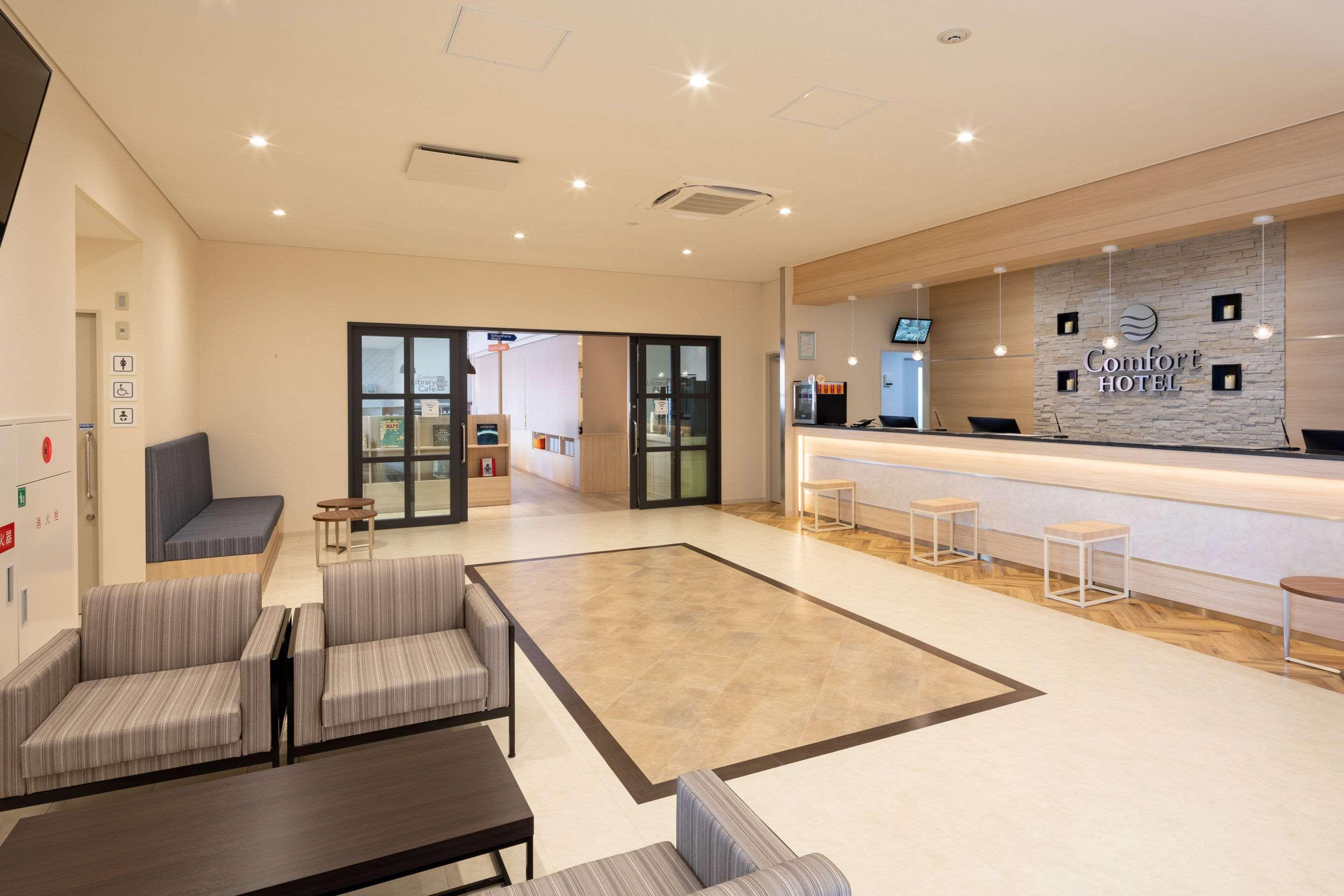 Comfort Hotel Kochi Екстериор снимка